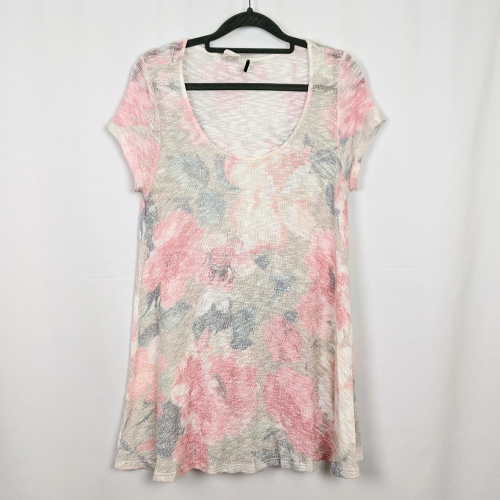 ANTHROPOLOGIE AKEMI + KIN Pink & Gray Floral Knit
